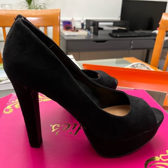 Candie’s - Open-toed Heels (Black) - Picture 2 of 2